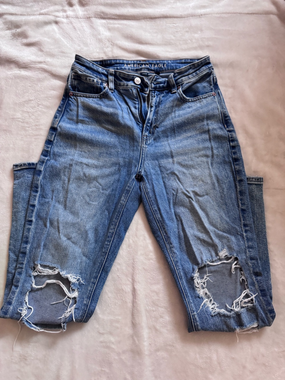 Size 2 American Eagle Outfitters Blue Ripped Mom Jeans